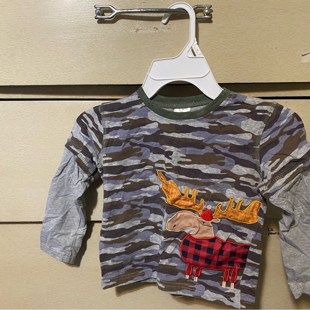 🎅🏼Premier Kids Long Sleeve Camouflage Moose Tee🎄